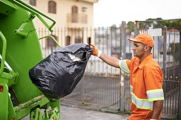 Best Yard Cleanup Services  in Mapleton, MN